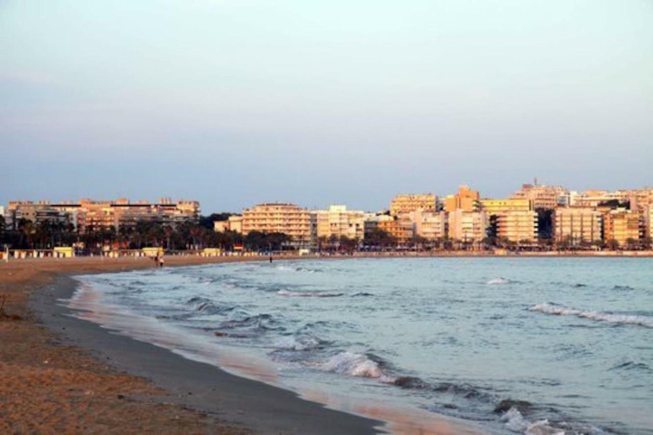 Cozy Beach Penthouse Salou Apartment Luaran gambar